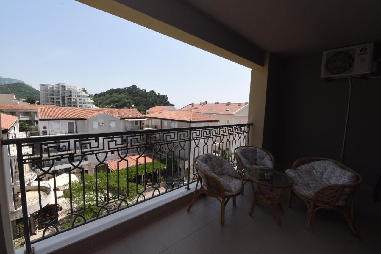 Apartamenti Enjoy Daire Petrovac Dış mekan fotoğraf